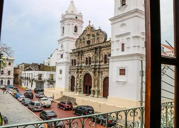Plaza Catedral 104 - Apartment With A View To Plaza Catedral In Casco